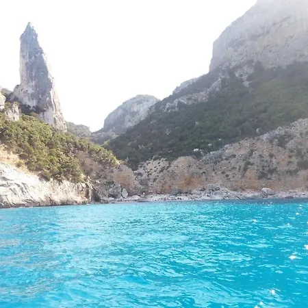 Dommu Amsicora アパート バウネーイ