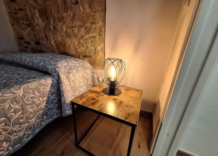 Dommu Amsicora * Baunei