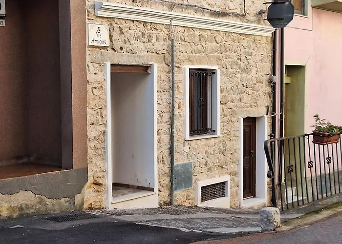 Dommu Amsicora Apartment